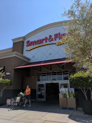 Smart & Final Extra!, 5775 Johnson Dr, Pleasanton, CA 94588, USA, 