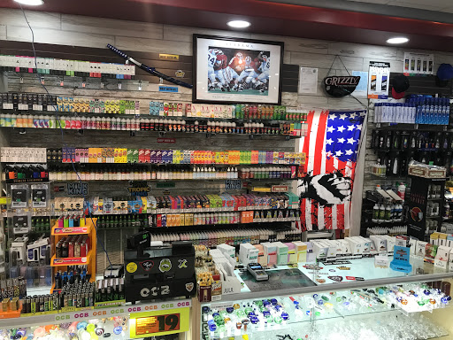 Tobacco Shop «Smoke It Up Tobacco», reviews and photos, 424 15th St, Tuscaloosa, AL 35401, USA