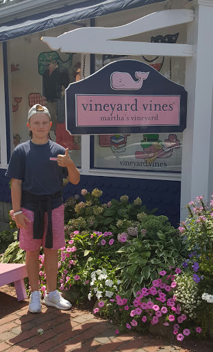 Clothing Store «Vineyard Vines», reviews and photos, 56 Narragansett Ave, Oak Bluffs, MA 02557, USA