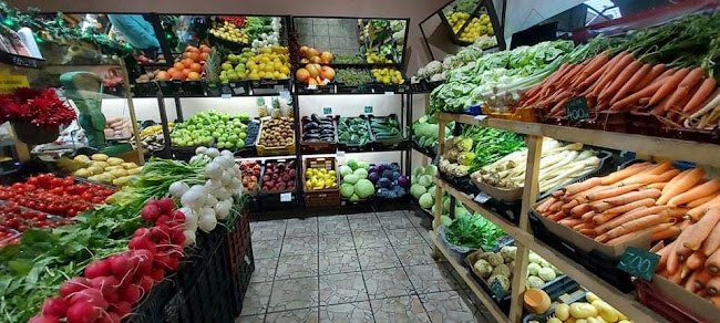 Értékelések erről a helyről: Zöldség Gyümölcs, Vecsés - Élelmiszerüzlet