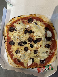 Plats et boissons du Pizzeria Sanary Pizza à Sanary-sur-Mer - n°17