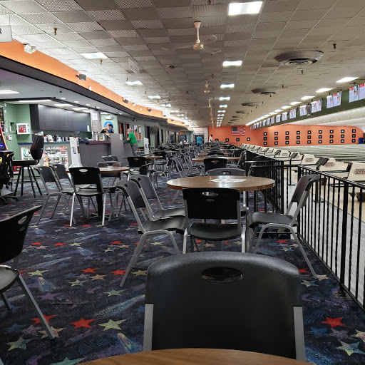 Bowling Alley «Sherman Bowling Center», reviews and photos, 1531 W Sherman Blvd, Muskegon, MI 49441, USA