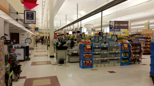 Grocery Store «Stop & Shop», reviews and photos, 60 Providence Pike, Putnam, CT 06260, USA