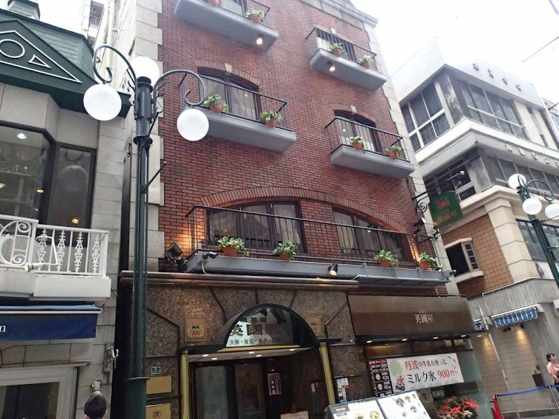 カフェ英國屋 なんば本社 なんばマルイ北通り店 大阪府大阪市中央区難波 カフェ 喫茶 グルコミ