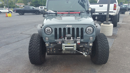 Car Dealer «Auto Villa», reviews and photos, 302 S Lake St, Grayslake, IL 60030, USA