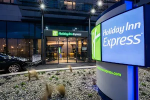 Holiday Inn Express Paris - Cdg Airport, an IHG Hotel image