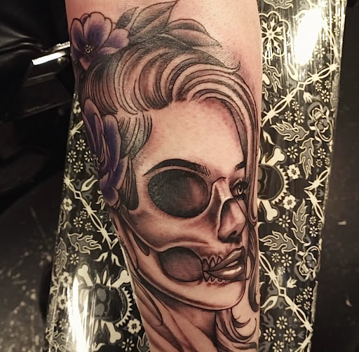 Explore hawaiian tattoos ideas, creative tattoo ideas in Vancouver, available at New Ink Tattoo