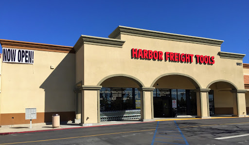 Harbor Freight Tools, 1007 W Arrow Hwy, San Dimas, CA 91773, USA, 