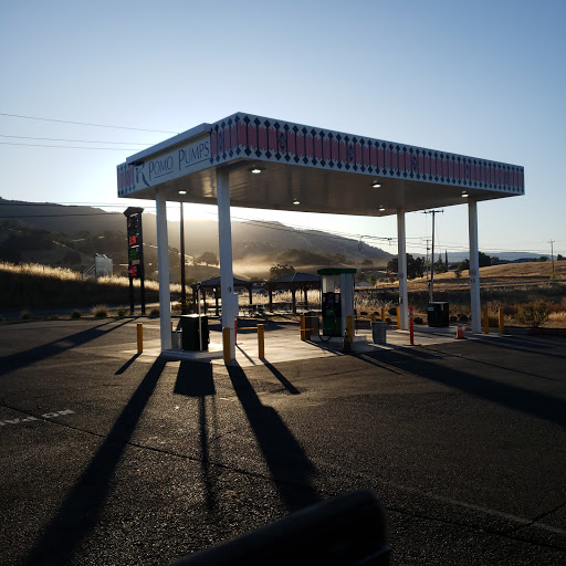 Gas Station «R Pomo Pumps», reviews and photos, 1585 State Hwy 20, Upper Lake, CA 95485, USA