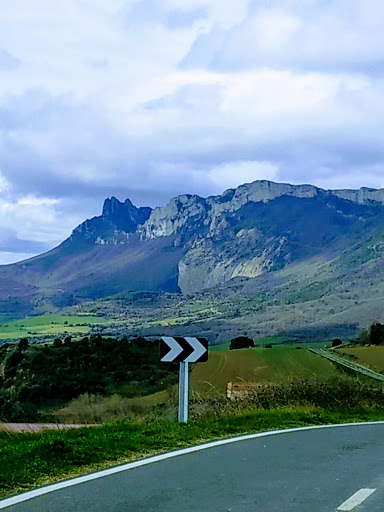 Navarra de Embutidos - Calle el Prado, 0, 31227 Meano, Navarra, España