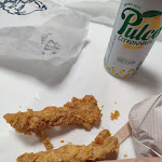 Photo n° 6 de l'avis de Tom. fait le 14/08/2023 à 13:17 pour KFC Villeneuve Loubet à Villeneuve-Loubet