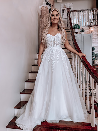 Bridal Shop «Alan Evans Bridal», reviews and photos, 512 Center Ave, Moorhead, MN 56560, USA