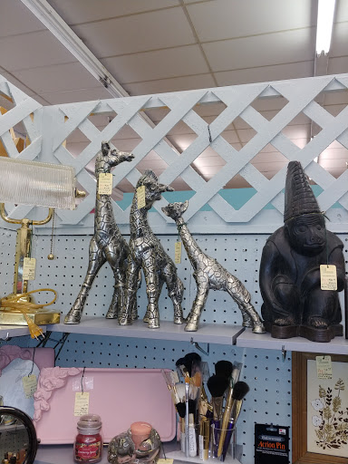 Craft Store «Countryside Craft Mall», reviews and photos, 40700 Van Dyke Ave, Sterling Heights, MI 48313, USA