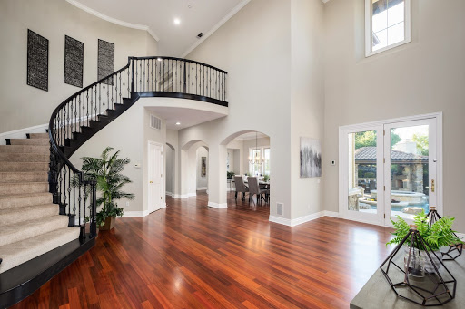 Doug Buenz REALTOR - 680 Doug Buenz Group image