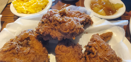 American Restaurant «Cracker Barrel Old Country Store», reviews and photos, 6699 S Semoran Blvd, Orlando, FL 32822, USA