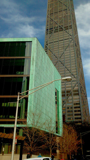 Sportswear Store «Columbia Sportswear», reviews and photos, 830 N Michigan Ave, Chicago, IL 60611, USA