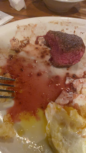 American Restaurant «Cracker Barrel Old Country Store», reviews and photos, 1162 Wayne Ave, Chambersburg, PA 17202, USA