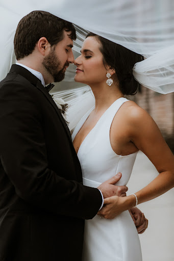 Wedding Planner «Posh Petals and Pearls | Savannah Wedding Planners», reviews and photos, 404 E Oglethorpe Ave, Savannah, GA 31401, USA