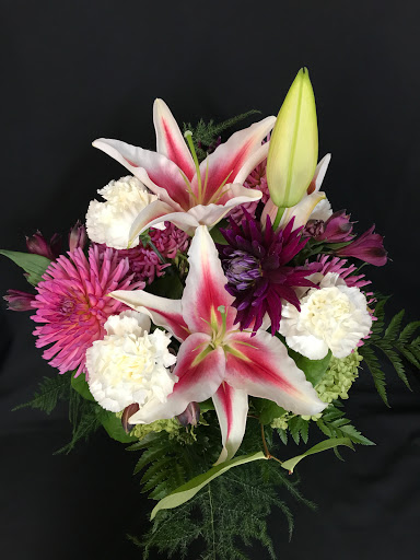 Florist «Crystals Flowers & Gifts», reviews and photos, 17314 Pacific Ave S, Spanaway, WA 98387, USA