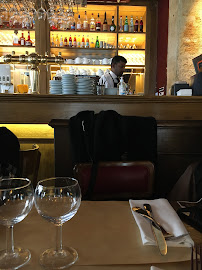 Atmosphère du Restaurant français Camille à Paris - n°17
