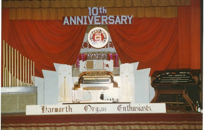 Comments and reviews of Harworth Christie Organ Enthusiasts