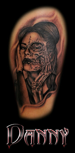 Tattoo Shop «Wyze Guyz Tattoo Parlor», reviews and photos, 3012 Lee Trevino Dr B, El Paso, TX 79936, USA