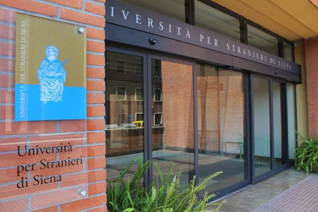 Recensioni di Università per Stranieri di Siena a Siena - Università
