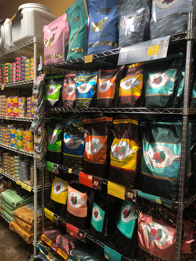 Pet Supply Store «Leash On Life», reviews and photos, 432 IA-1, Iowa City, IA 52246, USA