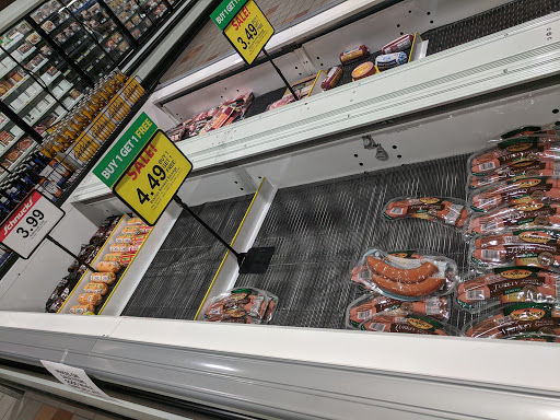 Grocery Store «Schnucks», reviews and photos, 101 Civic Center Dr, Lake St Louis, MO 63367, USA