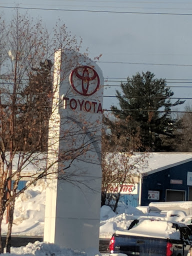 Toyota Dealer «White River Toyota», reviews and photos, 303 Sykes Mountain Ave, White River Junction, VT 05001, USA