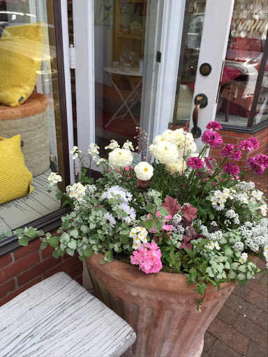 Home Goods Store «Design Solutions», reviews and photos, 146 Elm St, New Canaan, CT 06840, USA