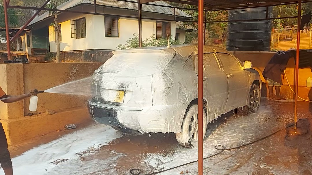Unique Car Wash