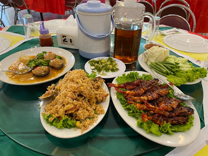 Restoran Asia di Kota Cirebon: Menyajikan Kelezatan di Marina Restaurant & Convention Hall dan jumlah tempat lainnya