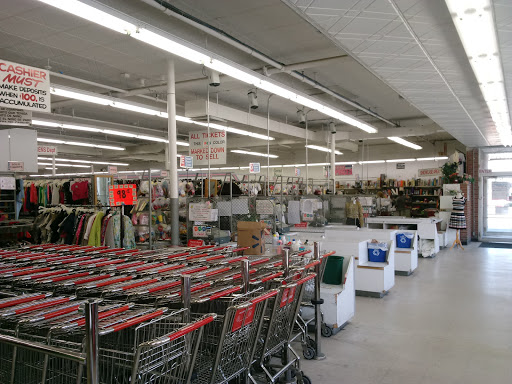 Thrift Store «Village Discount Outlet Store 06», reviews and photos, 2706 165th St, Hammond, IN 46323, USA