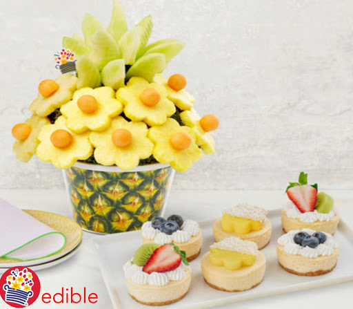 Gift Shop «Edible Arrangements», reviews and photos, 319 Merrimack St #4, Methuen, MA 01844, USA