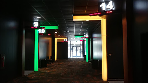 Movie Theater «Regal Cinemas College Station 14», reviews and photos, 415 W College St, Springfield, MO 65806, USA