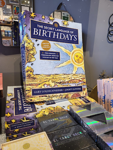 Gift Shop «Foursided», reviews and photos, 2958 N Clark St, Chicago, IL 60657, USA