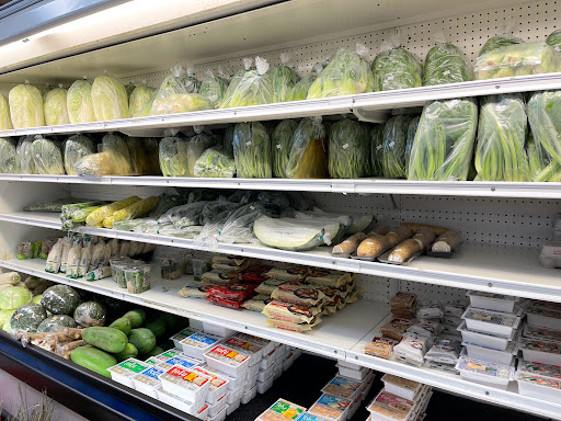 Grocery Store «Tsai Grocery», reviews and photos, 3115 Oak Valley Dr, Ann Arbor, MI 48103, USA