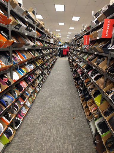 Department Store «Nordstrom Rack Gateway», reviews and photos, 9607 Research Blvd, Austin, TX 78759, USA