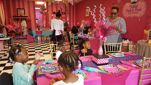 Party Planner «Tickled Pink & Posh Party Boutique», reviews and photos, 9627 Reisterstown Rd, Owings Mills, MD 21117, USA