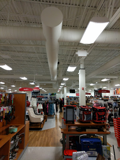 Department Store «T.J. Maxx», reviews and photos, 33 Holyoke St, Holyoke, MA 01040, USA