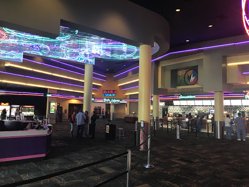 Movie Theater «Regal Cinemas Simi Valley Civic Center 16 & IMAX», reviews and photos, 2751 Tapo Canyon Rd, Simi Valley, CA 93063, USA