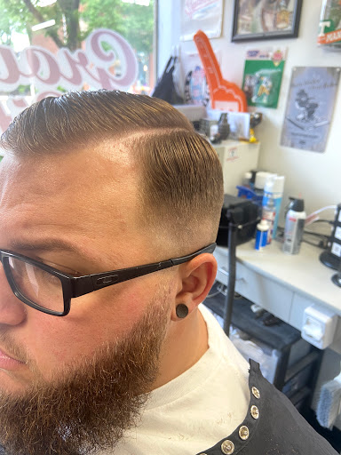 Barber Shop «Grove City Barber Shop», reviews and photos, 4018 Broadway, Grove City, OH 43123, USA