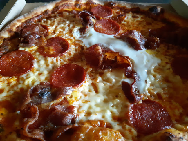 Anmeldelser af Pizza Bjerget i Holbæk - Pizza