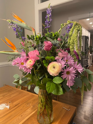Florist «Cary Florist», reviews and photos, 100 Parkthrough St, Cary, NC 27511, USA