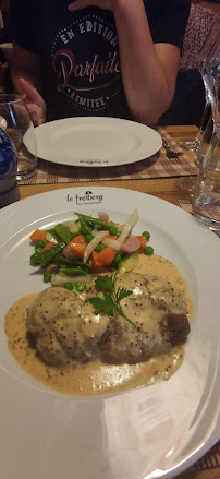 Sauce aux champignons du Restaurant de spécialités alsaciennes Winstub Le Freiberg Restaurant Obernai - n°14