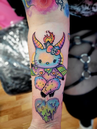 Explore traditional tattoo filler ideas, creative tattoo ideas in Benton, available at Spectrum Tattoo