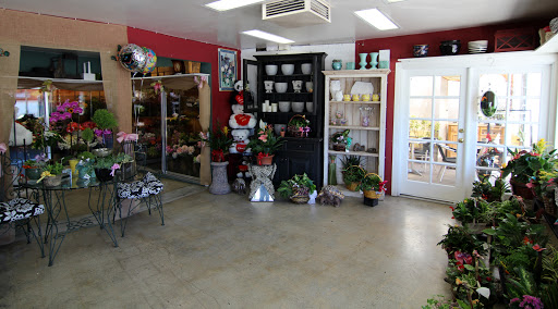 Florist «Crescenta Valley Flowers», reviews and photos, 2900 Foothill Blvd, La Crescenta, CA 91214, USA