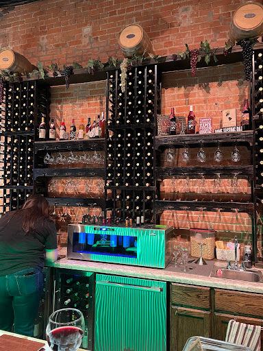 Winery «Cork House Winery», reviews and photos, 213 E Main St, Waxahachie, TX 75165, USA