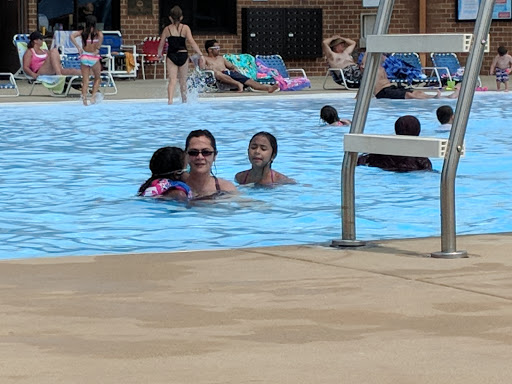 Recreation Center «Simkus Recreation Center», reviews and photos, 849 W Lies Rd, Carol Stream, IL 60188, USA